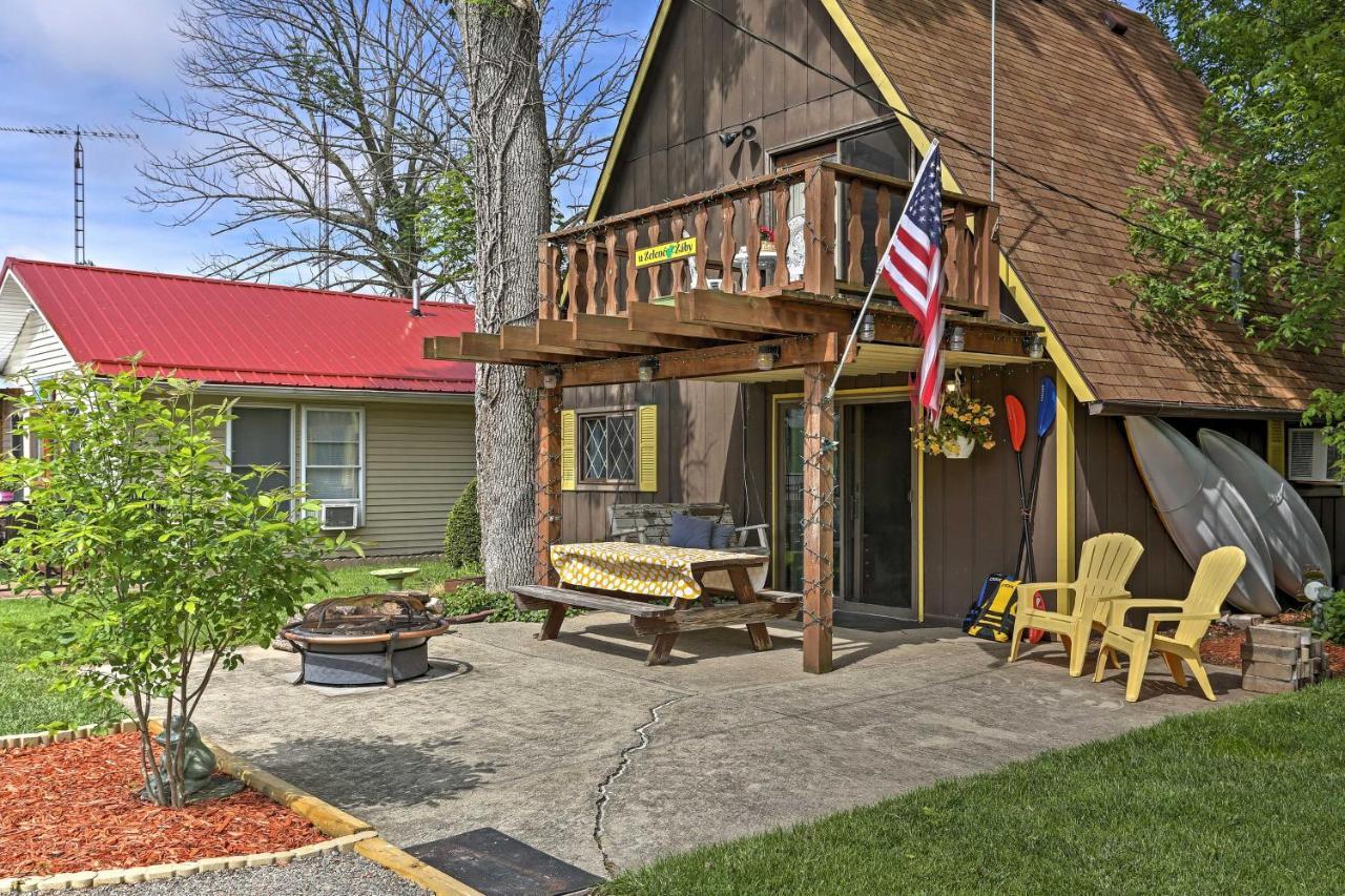 Lakeview A-Frame Steps To Marina And Old Field Beach 외부 사진