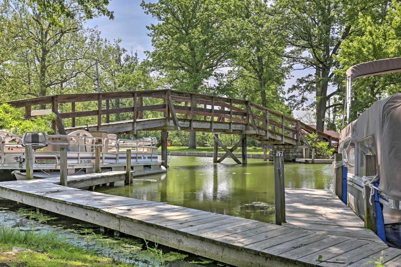 Lakeview A-Frame Steps To Marina And Old Field Beach 외부 사진