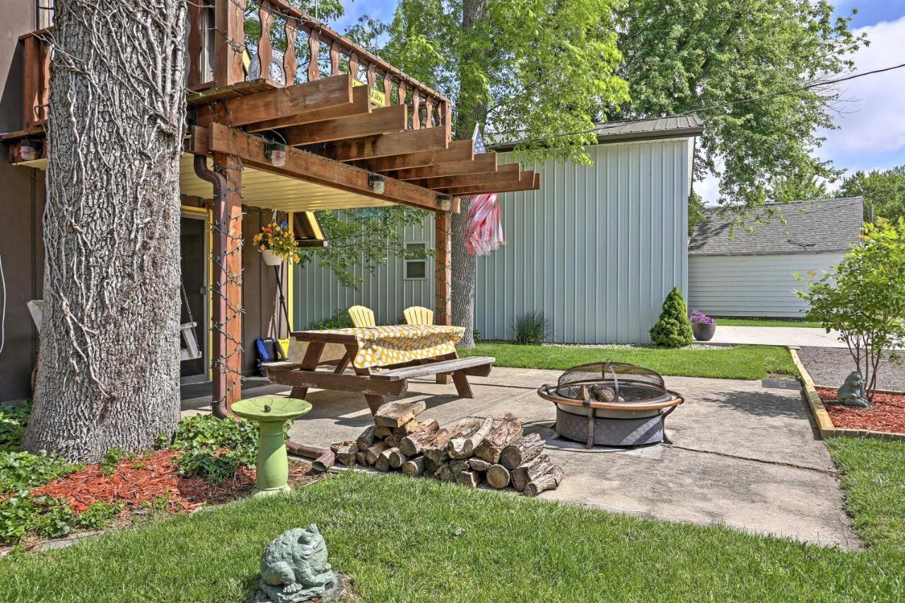 Lakeview A-Frame Steps To Marina And Old Field Beach 외부 사진