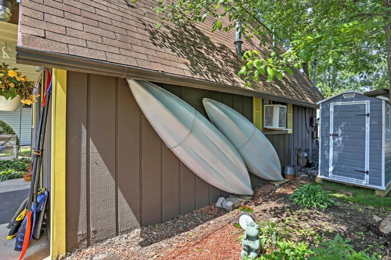 Lakeview A-Frame Steps To Marina And Old Field Beach 외부 사진